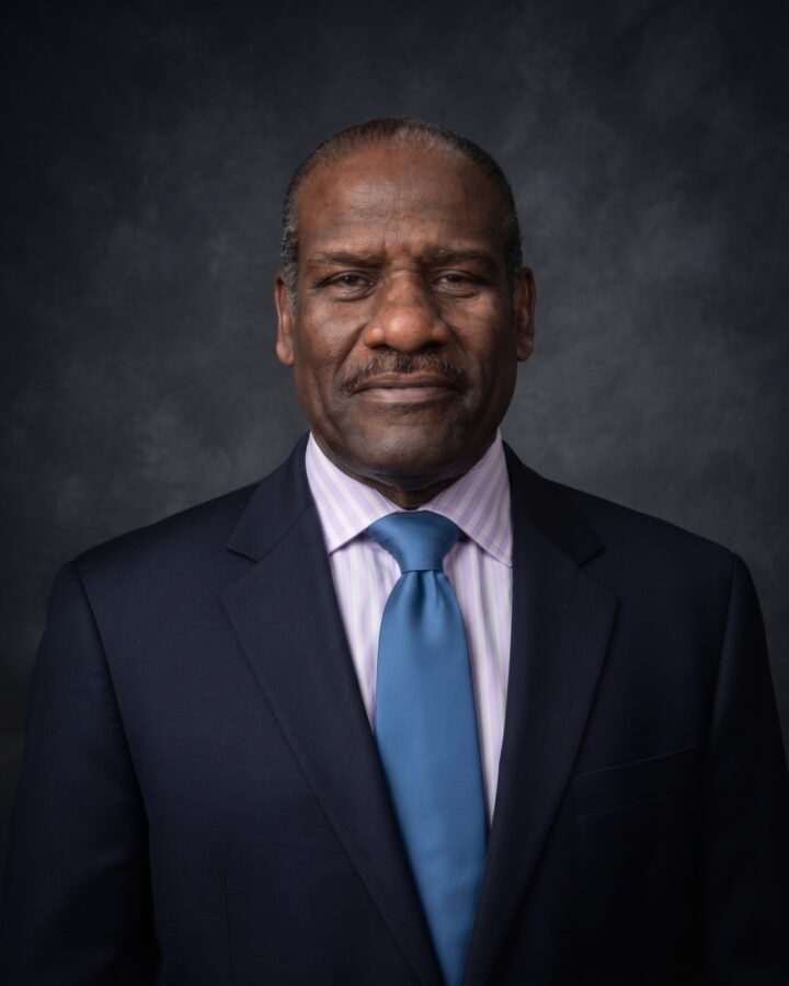 Carlos Austin